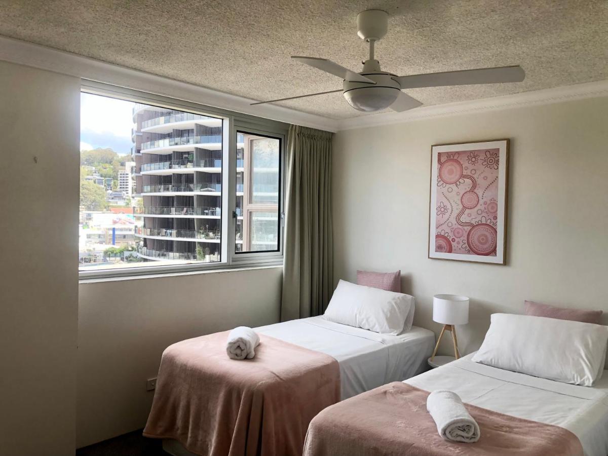 Oceania On Burleigh Beach Gold Coast Exterior photo