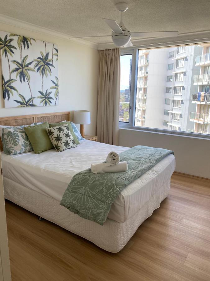Oceania On Burleigh Beach Gold Coast Exterior photo